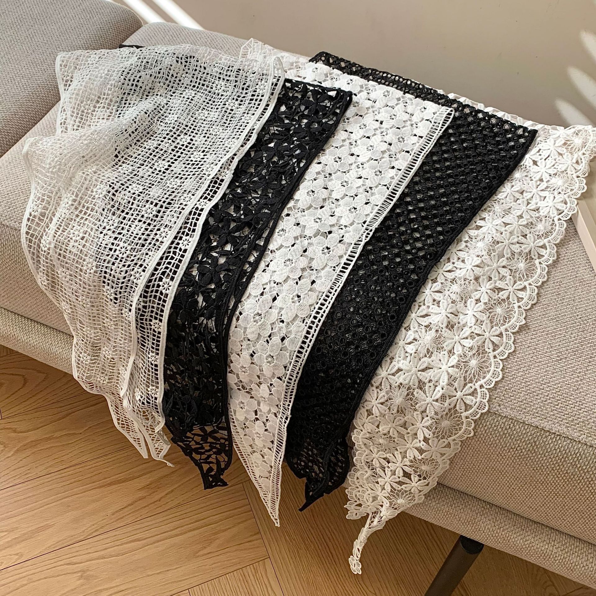 New Korean Lace Triangle Scarf - Photography Triangle avis et prix