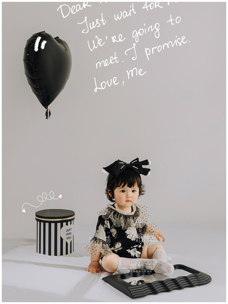 Hundred Days Baby Photography  - Photography Of The Day avis et prix